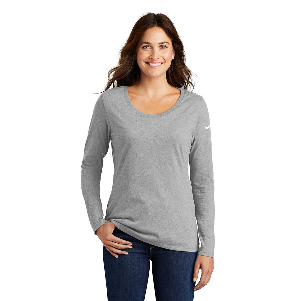 Nike Women's Dark Grey Heather Core Cotton Long Sleeve Scoop Neck Tee